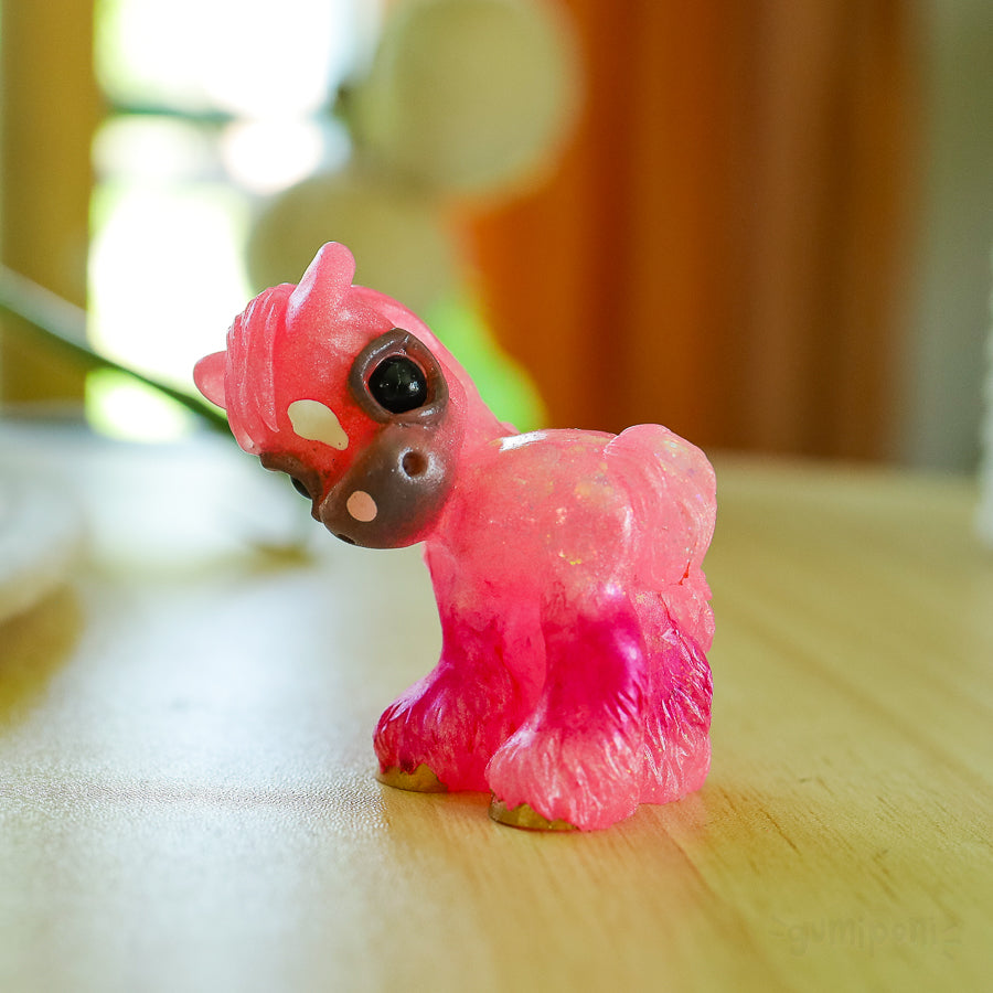 Pink Shyloh GumiPoni
