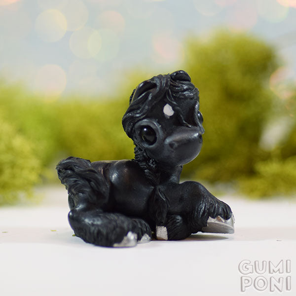 Black "Athena" silver hooves GumiPoni