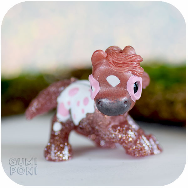 Rose Gold Cutting GumiPoni