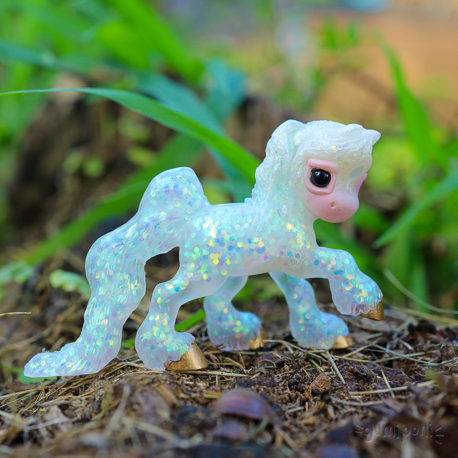 Opal Glitter Amira GumiPoni
