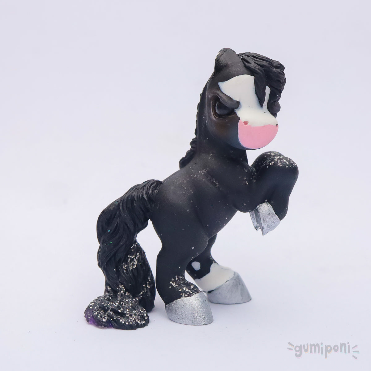 Black Friday Oscar GumiPoni