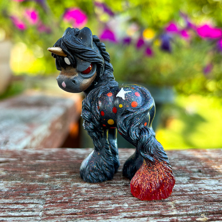 Volcano Nebula Grumpicorn GumiPoni