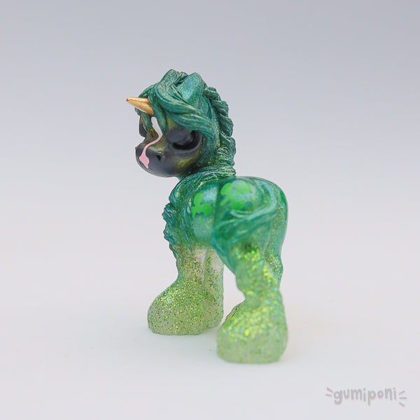 Shamrock Grumpicorn GumiPoni