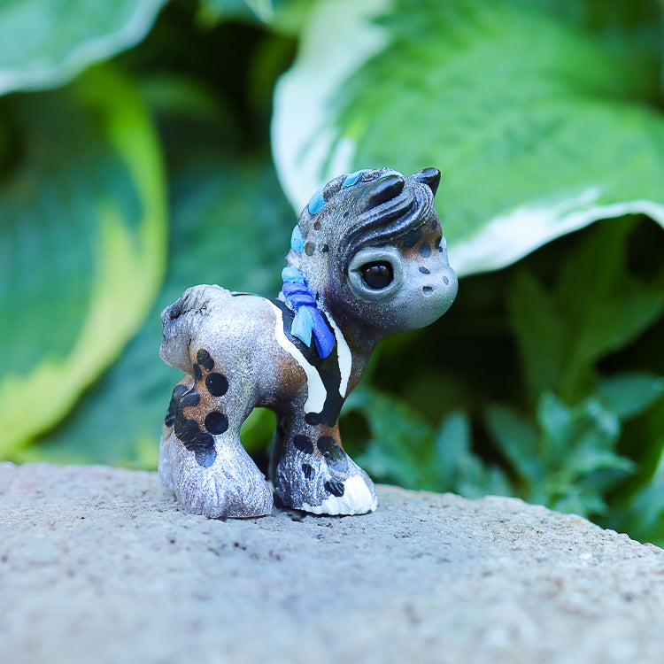 White Striped Drafty GumiPoni