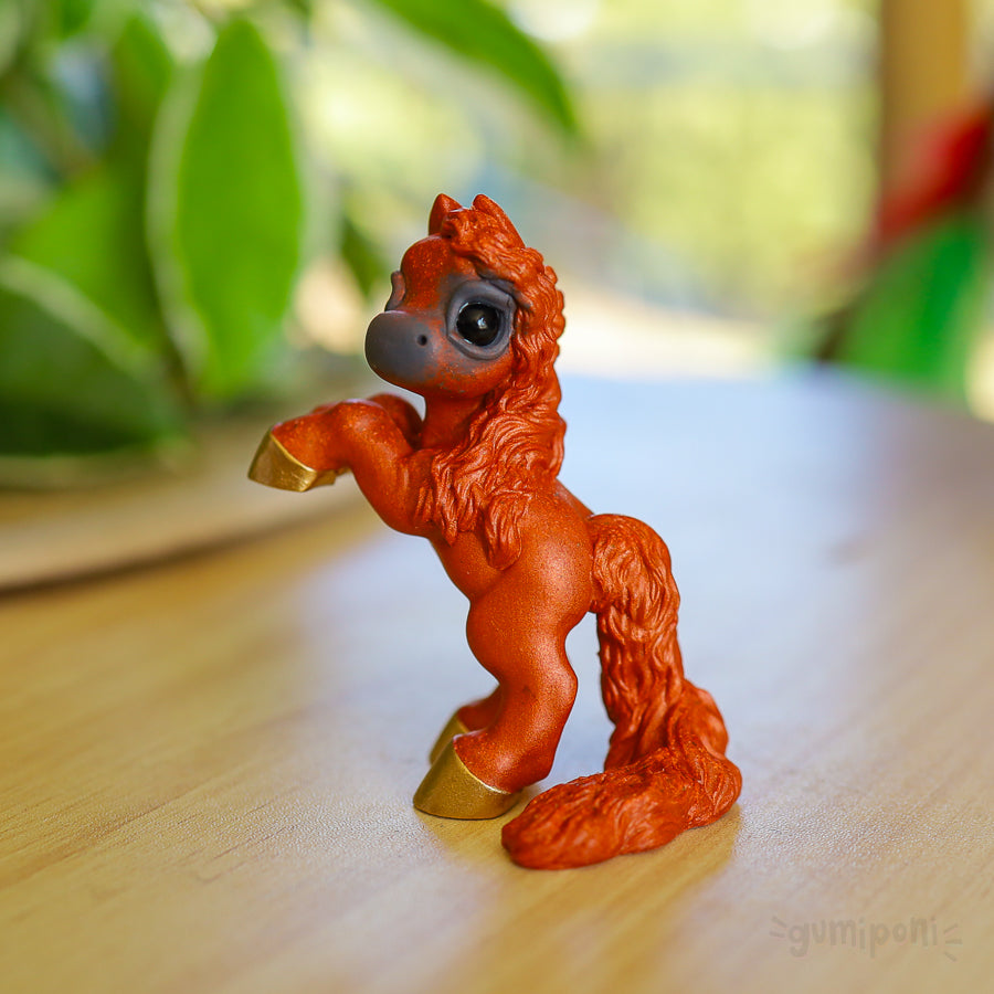 Chestnut GumiPoni