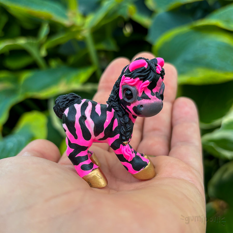Pink Striped Dumpling GumiPoni