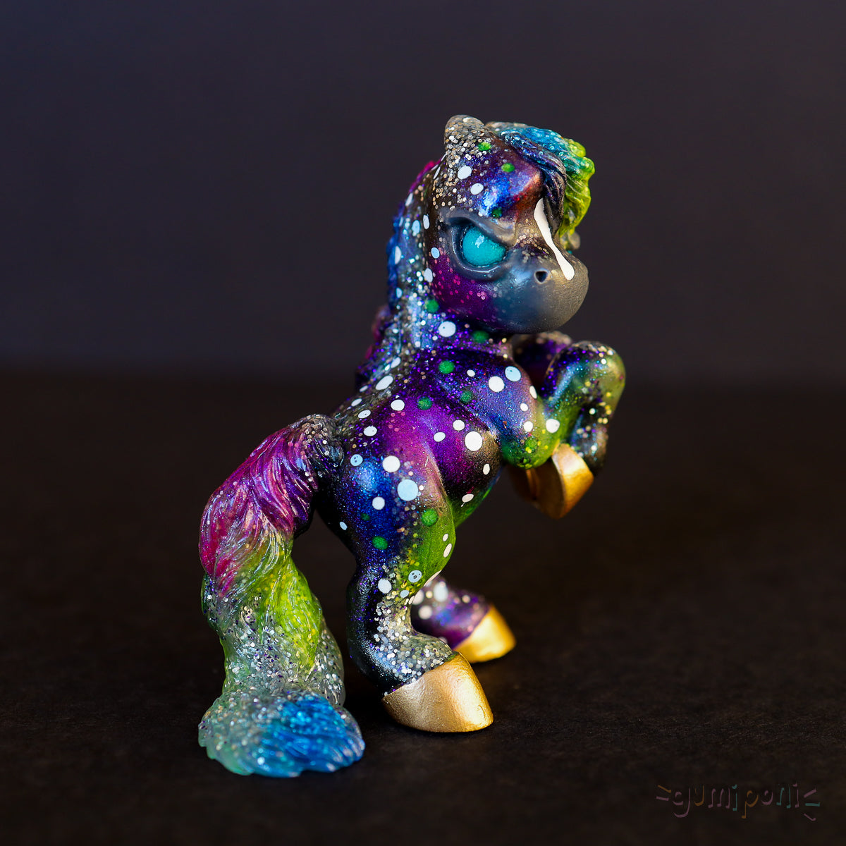 Northern Lights Oscar GumiPoni