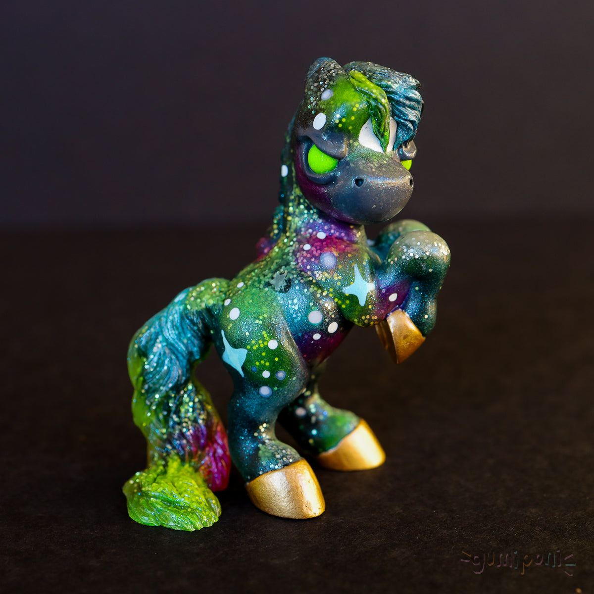 Northern Lights Oscar GumiPoni