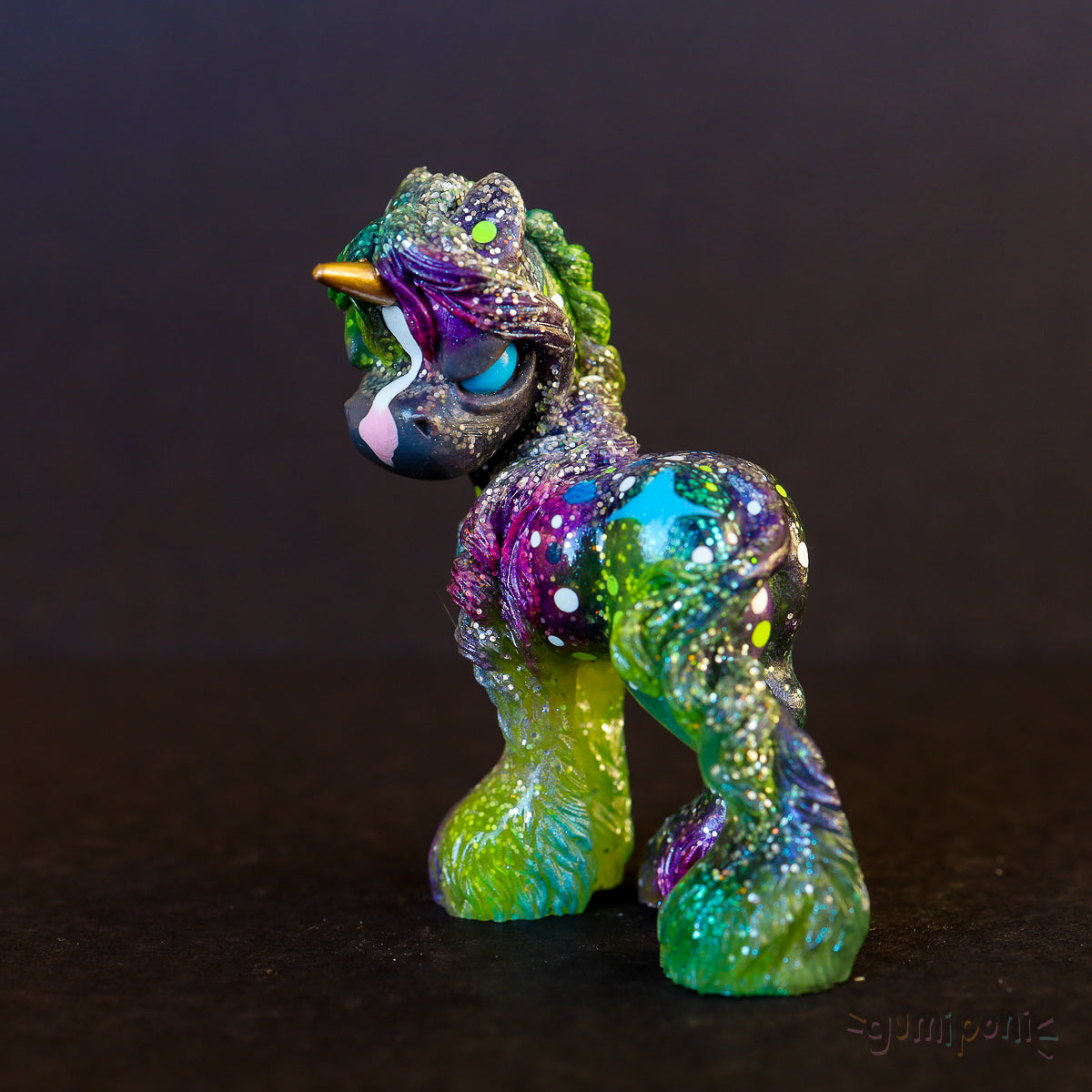 Northern Lights Grumpicorn