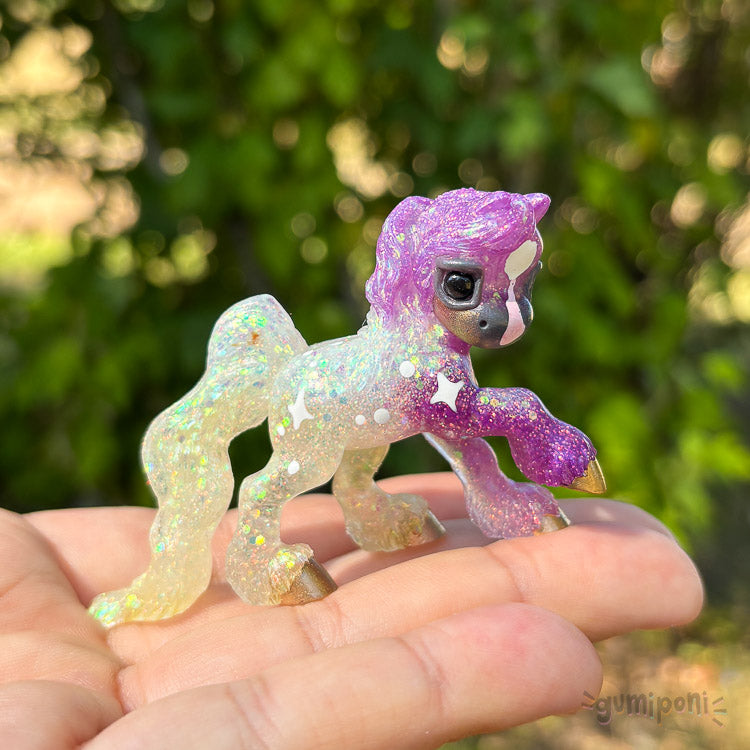 Wisteria Sparkle GumiPoni