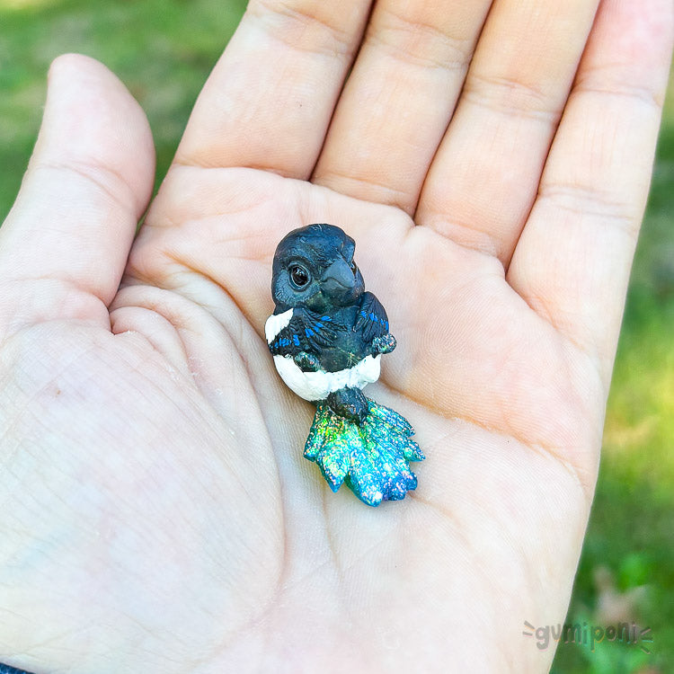 Jewel-tailed GumiBirb