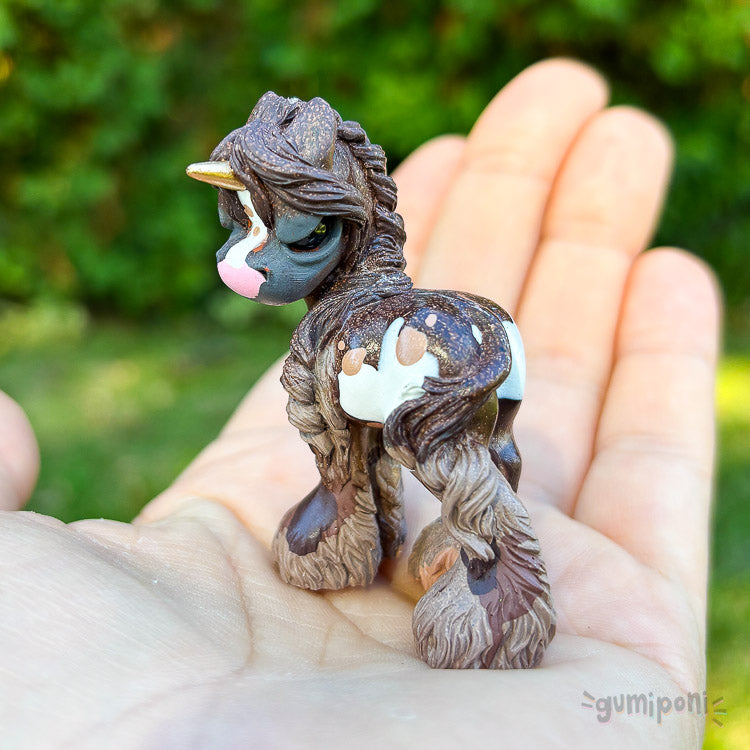 Mountain Crest Grumpicorn GumiPoni