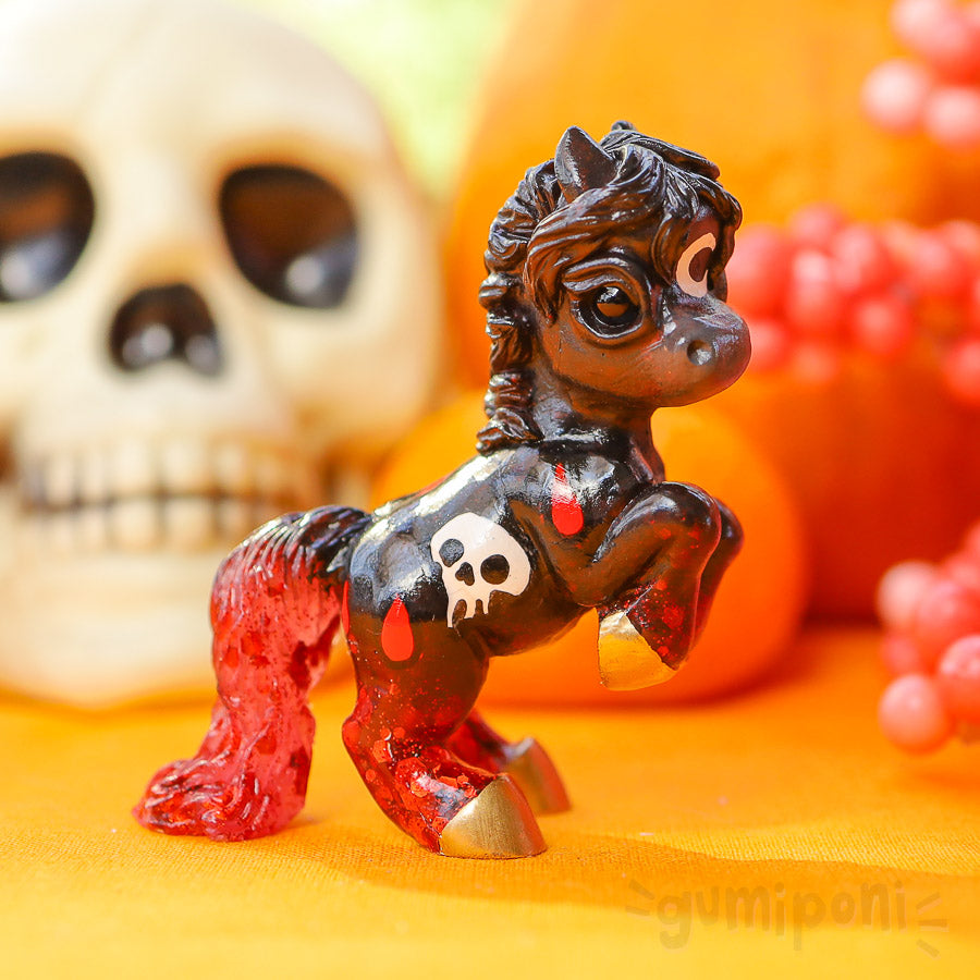 Skully Brumby GumiPoni