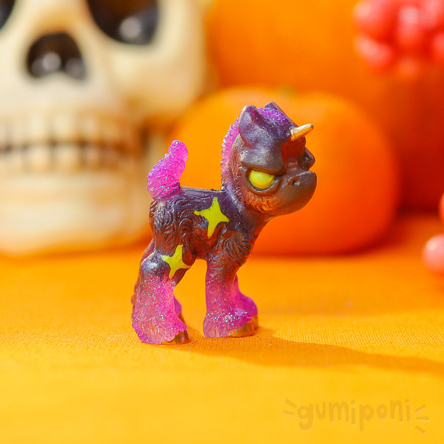 Ween Spike GumiPoni
