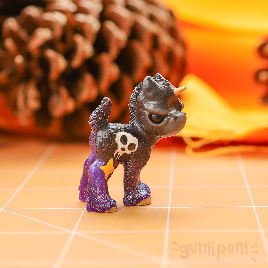 Ween Spike GumiPoni