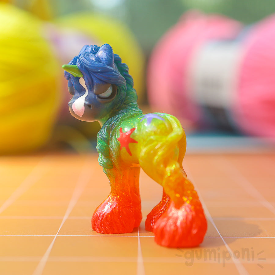 Rainbow Grumpicorn GumiPoni