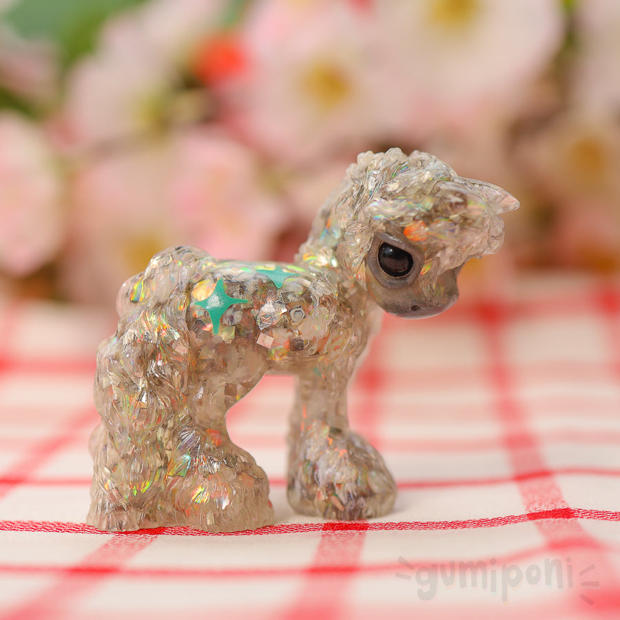 Chonk Glitter Blossom GumiPoni