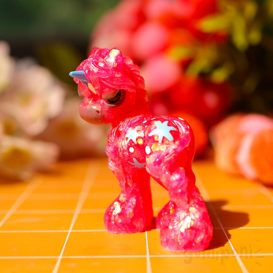 Pink Grumpicorn GumiPoni