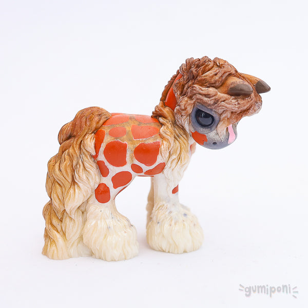 Giraffe Blossom GumiPoni