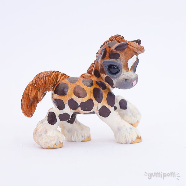Giraffe Mustang GumiPoni