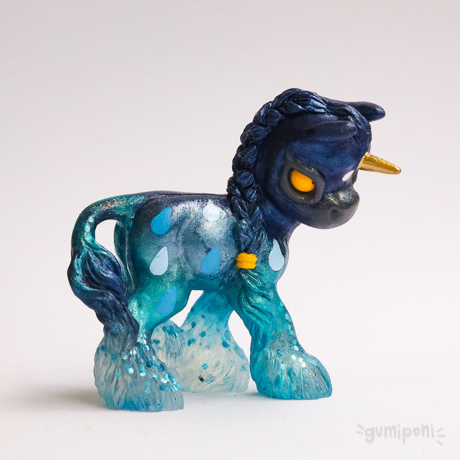 Rainy Nights Honey GumiPoni