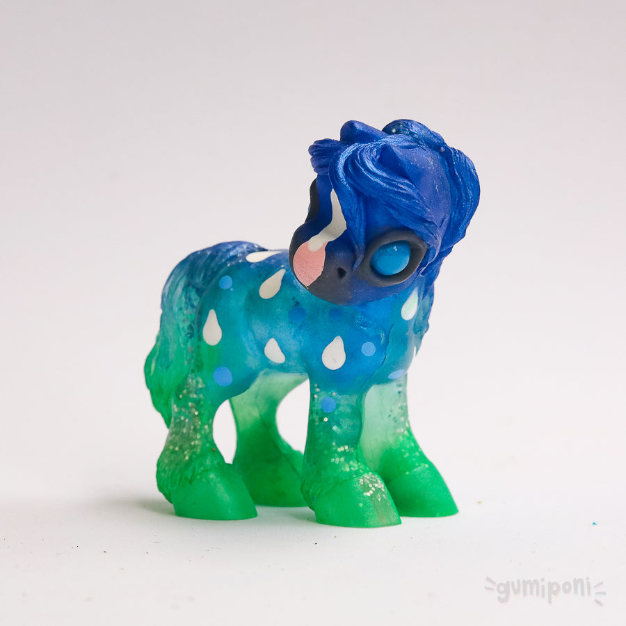 Rainy Days Shyloh GumiPoni