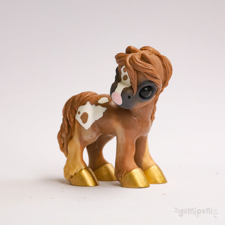 Caramel Shyloh GumiPoni