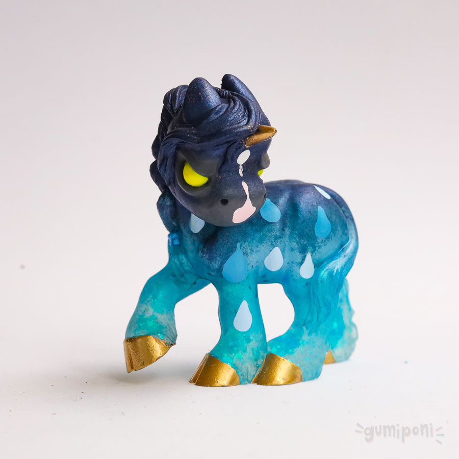 Rainy Nights Grumpicorn GumiPoni