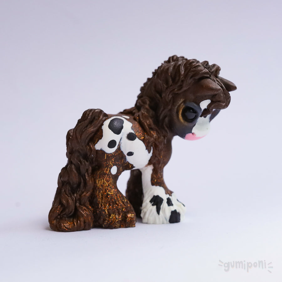 Chocolate Spotted Blossom GumiPoni