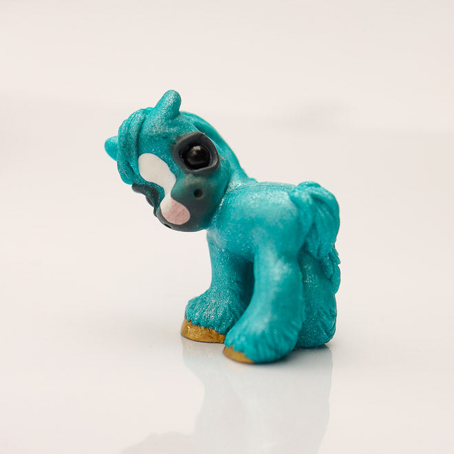 Blue Shyloh GumiPoni