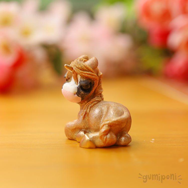 Gold Lazy Grumpicorn