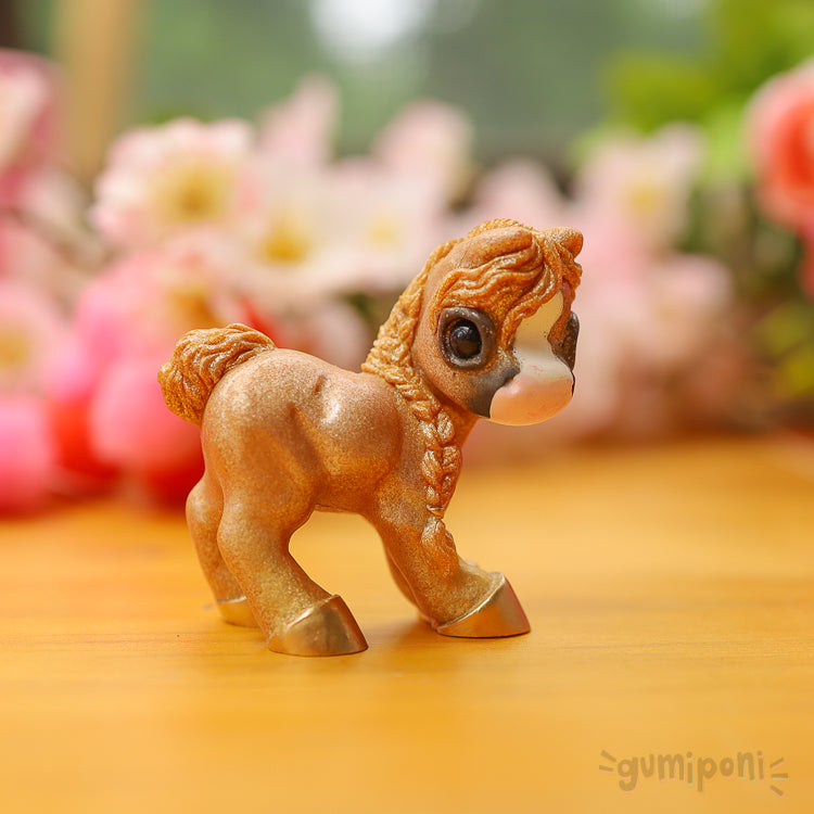 Gold Dumpling GumiPoni