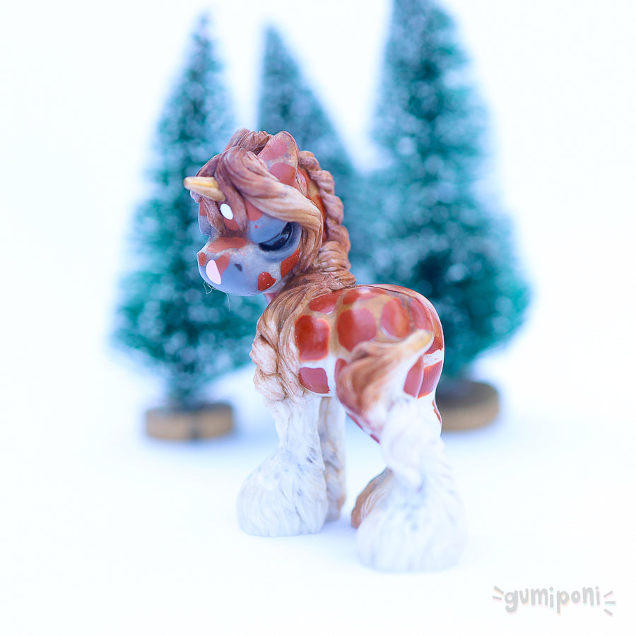 Giraffe Grumpicorn GumiPoni