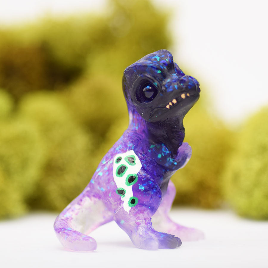 Purple Glitter Gumisaur
