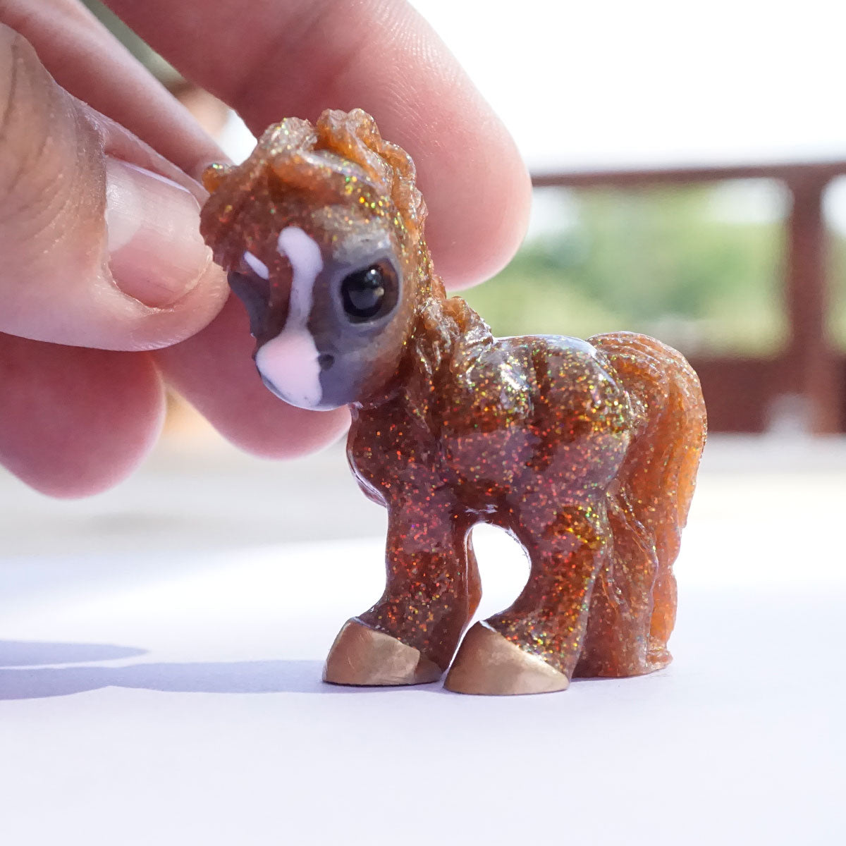 Dark Copper Glitter GumiPoni