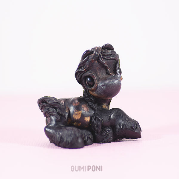 Solid Dark Bay GumiPoni