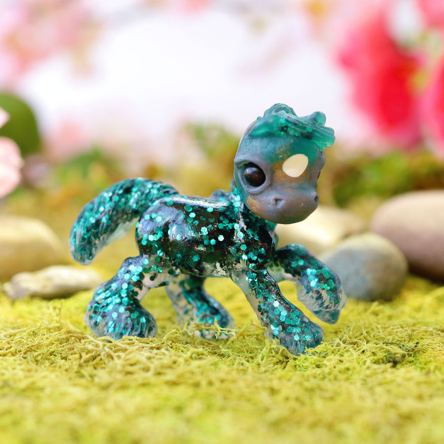 Glittery Mustang GumiPoni