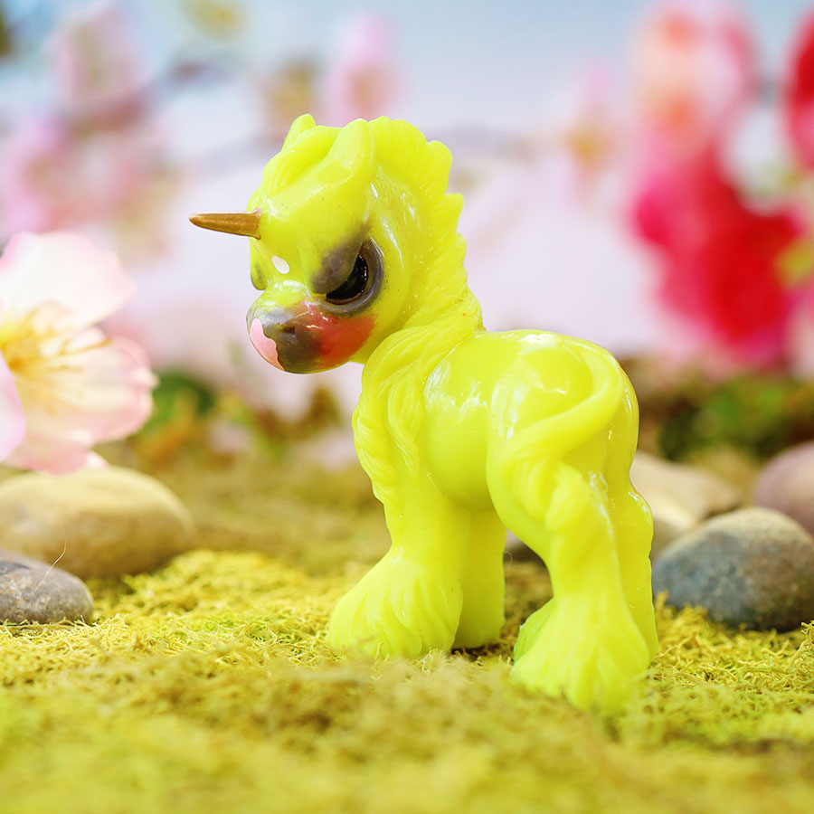 Highlighter Grumpicorn GumiPoni