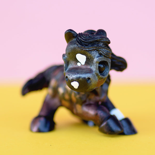Bay Dappled Cutting GumiPoni