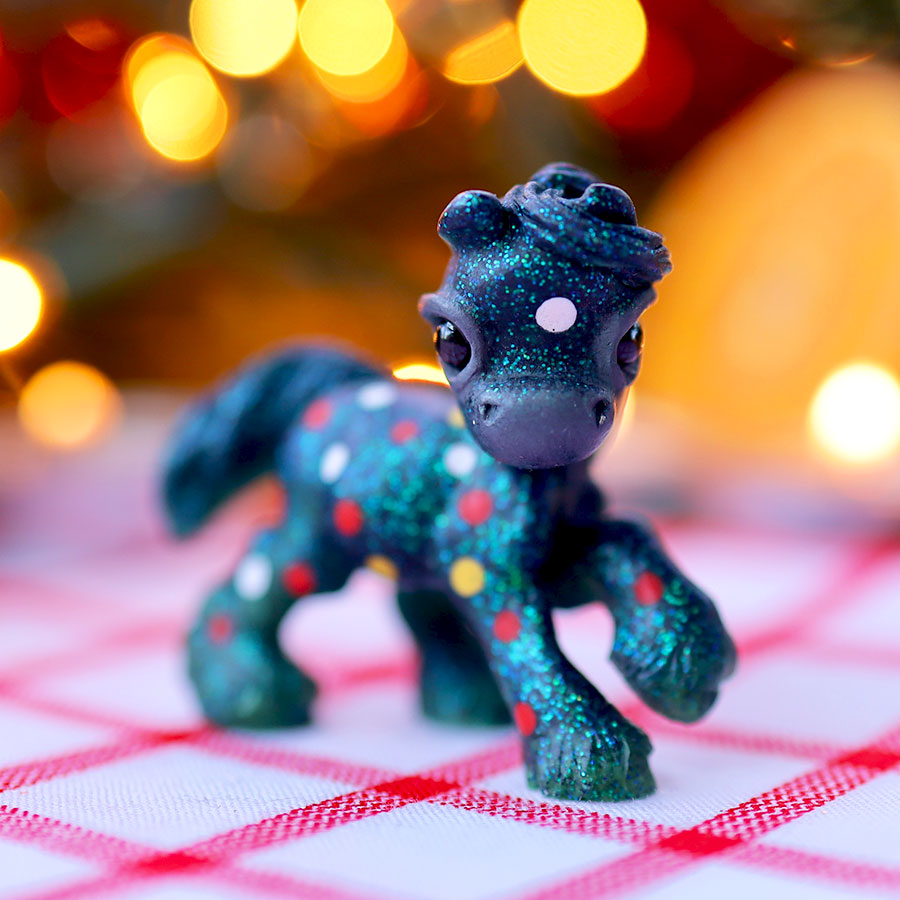 Festive Mustang GumiPoni