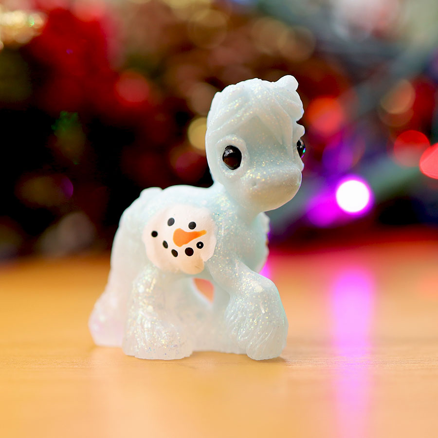 Snowman Lily GumiPoni
