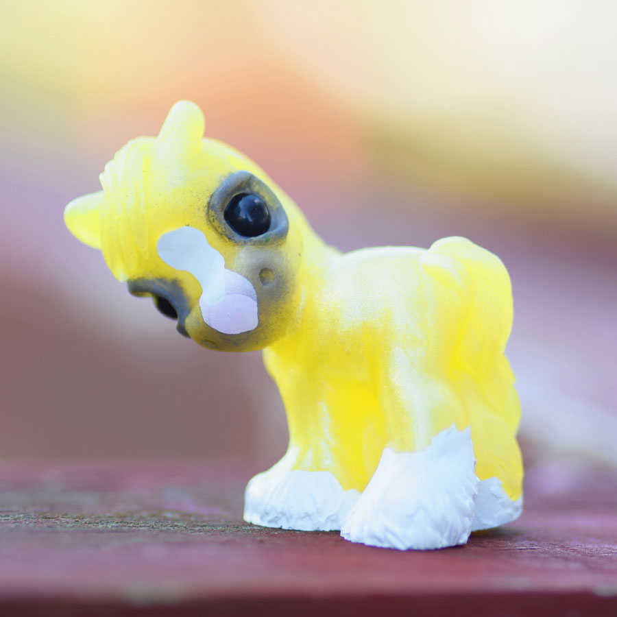 Yellow Shyloh Oopsie