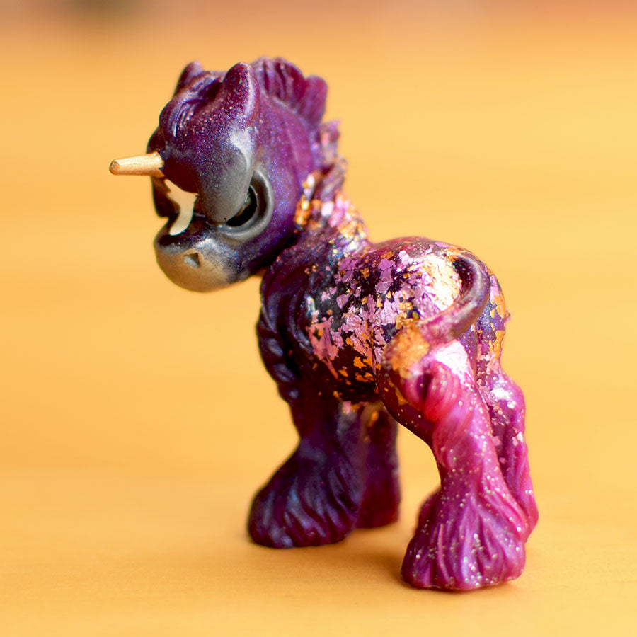 Plum Grumpi GumiPoni