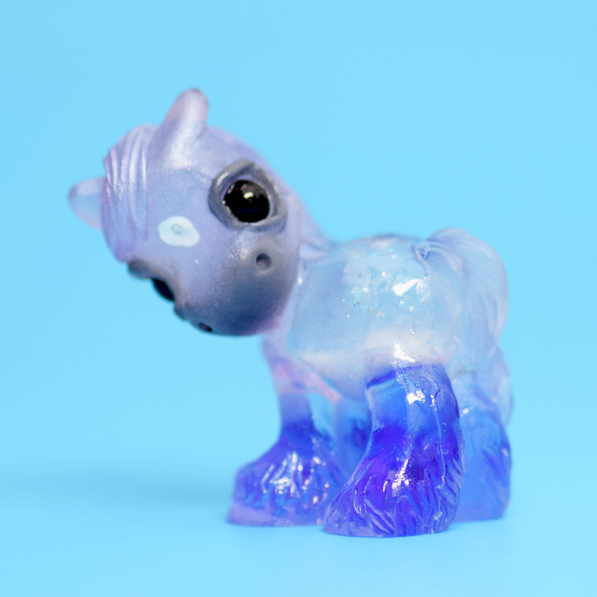 Snow Globe Level A GumiPoni