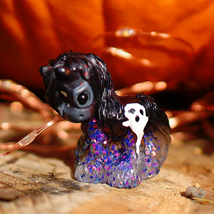 Ghostie Cob GumiPoni