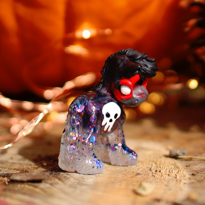 Skully Fae GumiPoni